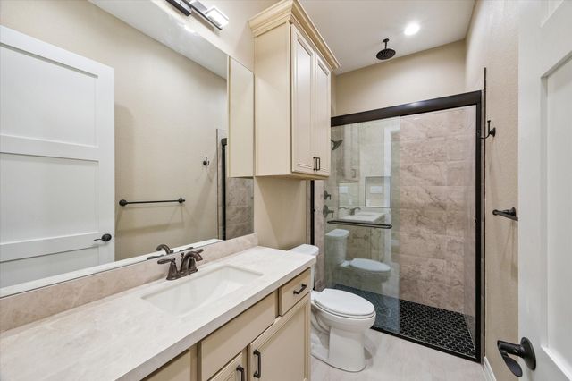 620 Appia Drive, Kemah, TX 77565