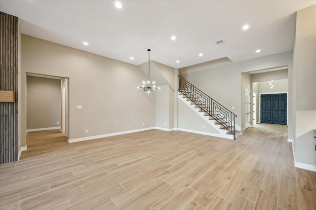 620 Appia Drive, Kemah, TX 77565