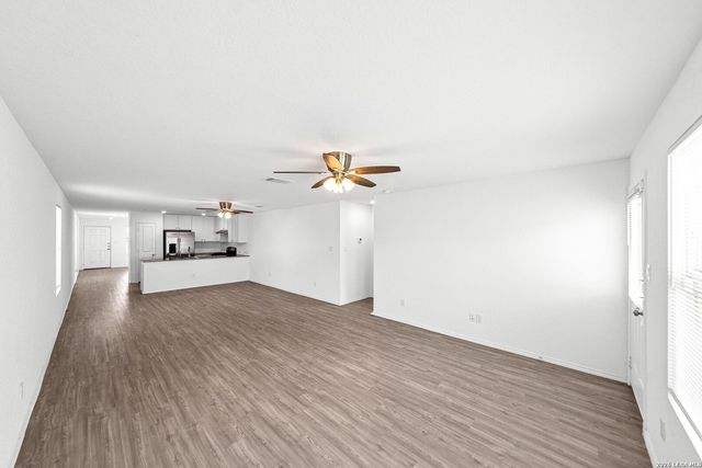 8802 McCoy Pass, Converse, TX 78109