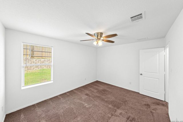 8802 McCoy Pass, Converse, TX 78109