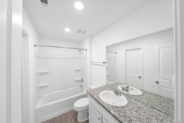8802 McCoy Pass, Converse, TX 78109