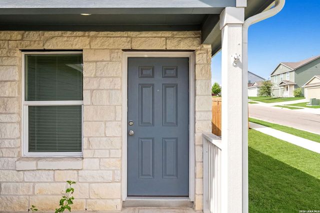 8802 McCoy Pass, Converse, TX 78109