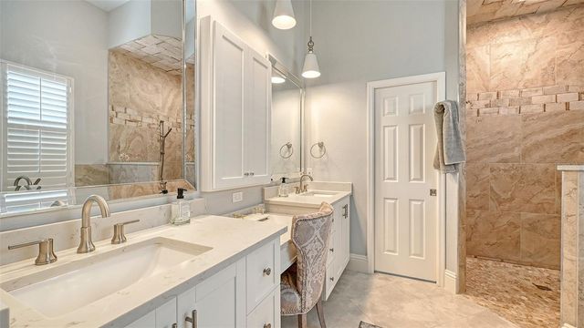 6682 SAINT JAMES CROSSING, University Park, FL 34201