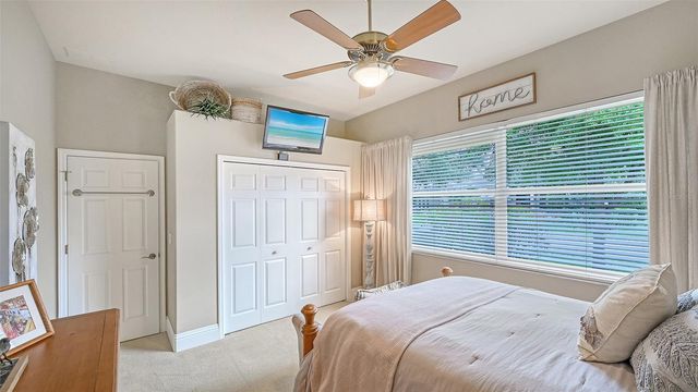 6682 SAINT JAMES CROSSING, University Park, FL 34201