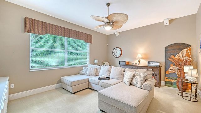 6682 SAINT JAMES CROSSING, University Park, FL 34201