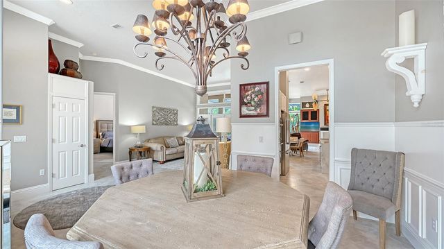 6682 SAINT JAMES CROSSING, University Park, FL 34201