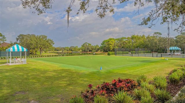 6682 SAINT JAMES CROSSING, University Park, FL 34201