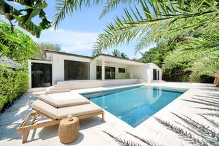 899 NE 71st St, Miami, FL 33138