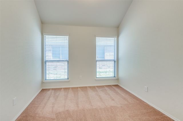 347 Creekside Way, Waxahachie, TX 75165