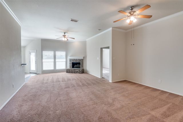 347 Creekside Way, Waxahachie, TX 75165