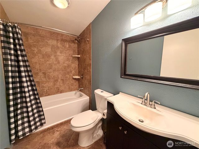 9110 218th Street Ct E, Graham, WA 98338