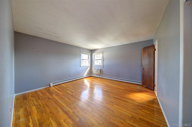 870 Garfield Street 2, Franklin Square, NY 11010