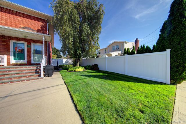 870 Garfield Street 2, Franklin Square, NY 11010