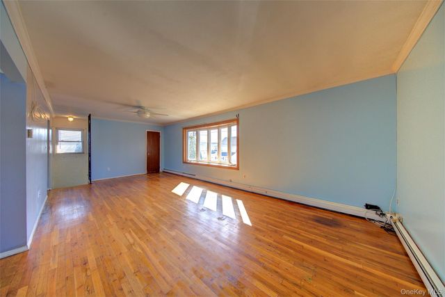 870 Garfield Street 2, Franklin Square, NY 11010