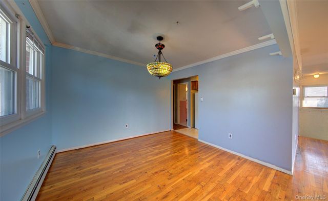 870 Garfield Street 2, Franklin Square, NY 11010