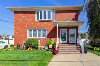 870 Garfield Street 2, Franklin Square, NY 11010