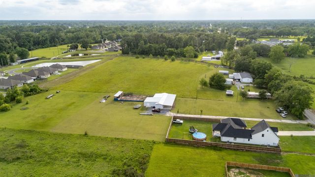 41399 Merritt Evans Rd, Prairieville, LA 70769