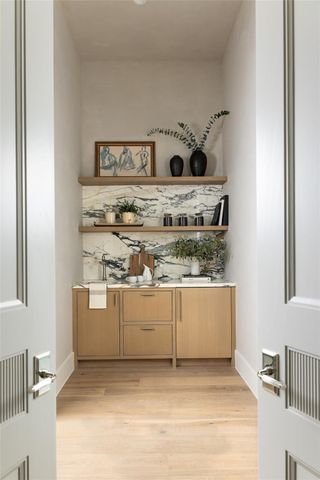 11606 Blalock Lane, Bunker Hill Village, TX 77024