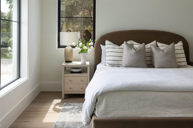 11606 Blalock Lane, Bunker Hill Village, TX 77024