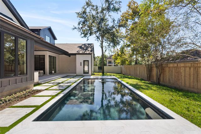 11606 Blalock Lane, Bunker Hill Village, TX 77024