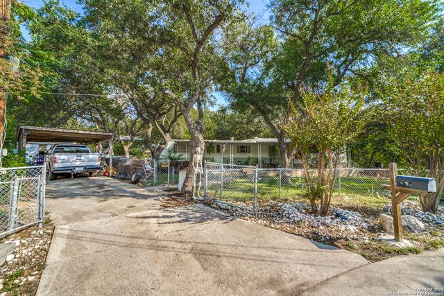 7515 Karen Skye Cir, San Antonio, TX 78257