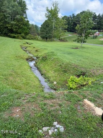 1347 Manville Road, Gate City, VA 24251