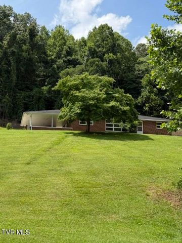 1347 Manville Road, Gate City, VA 24251