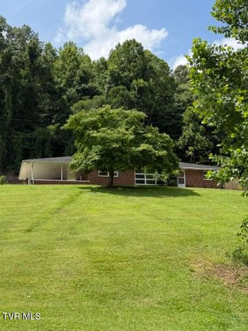 1347 Manville Road, Gate City, VA 24251