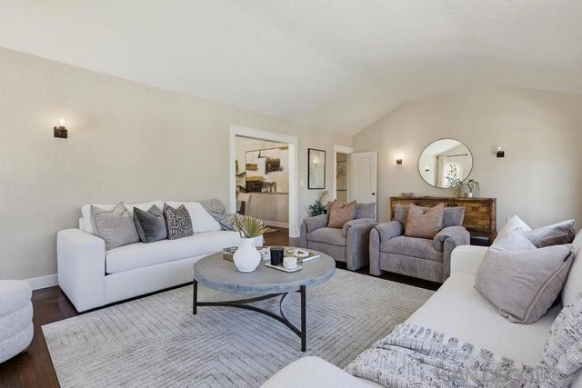 3017 Goldsmith St, San Diego, CA 92106