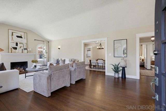 3017 Goldsmith St, San Diego, CA 92106