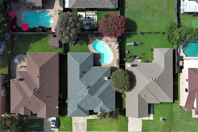 3916 Larkspur Drive, Haltom City, TX 76137