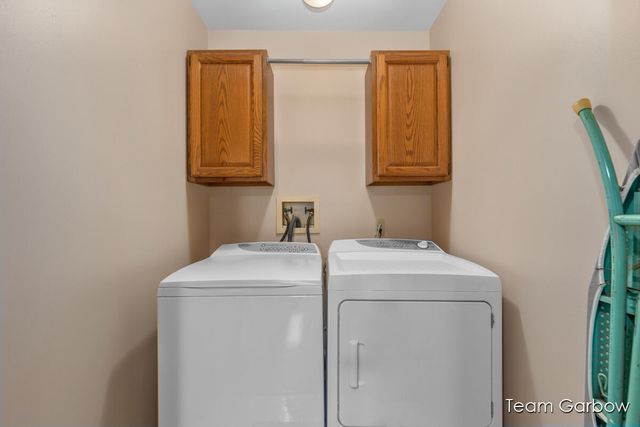 141 Mill Street, Caledonia, MI 49316