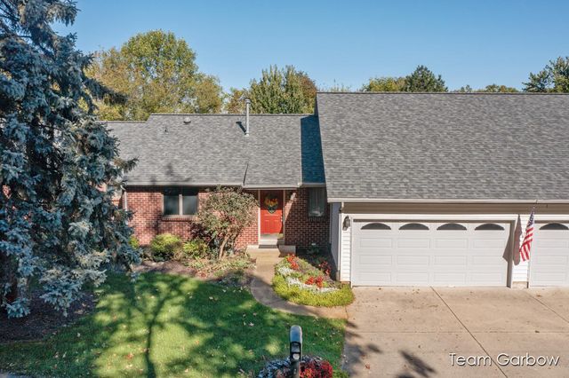 141 Mill Street, Caledonia, MI 49316