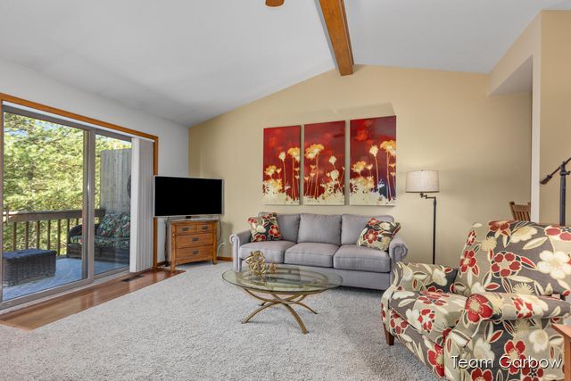 141 Mill Street, Caledonia, MI 49316