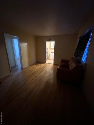 131-05 234th Street LOWER, Rosedale, NY 11422