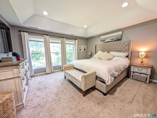 7 Traditions Boulevard 7, Southbury, CT 06488