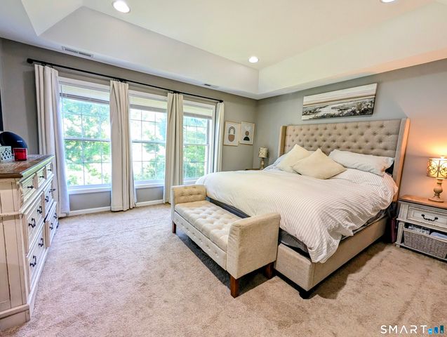 7 Traditions Boulevard 7, Southbury, CT 06488