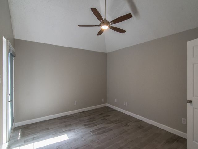 3142 Royal Gable Drive, Dallas, TX 75229