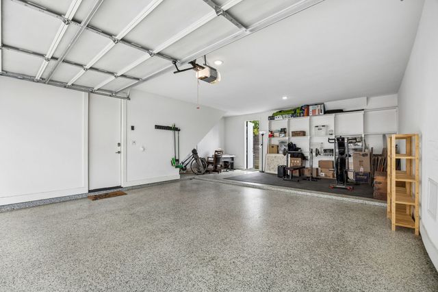 5811 Lindell Avenue 102, Dallas, TX 75206