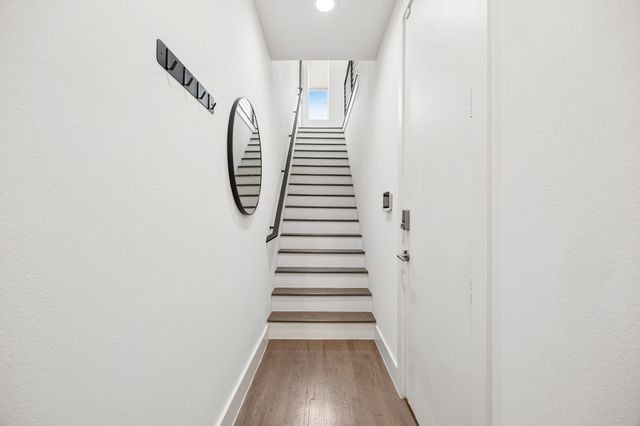 5811 Lindell Avenue 102, Dallas, TX 75206