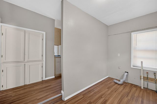 1604 N Topeka, Wichita, KS 67214
