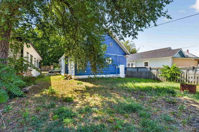 1604 N Topeka, Wichita, KS 67214