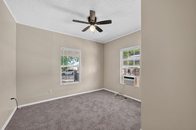 1604 N Topeka, Wichita, KS 67214