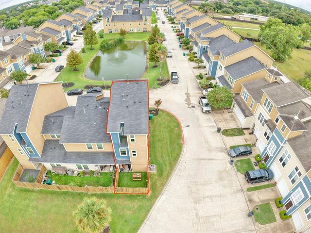 3603 Vineyard Lane, Pasadena, TX 77504