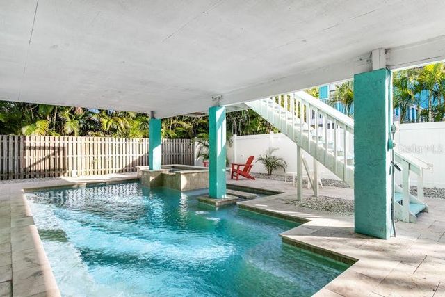 4605 GULF DRIVE B, Holmes Beach, FL 34217