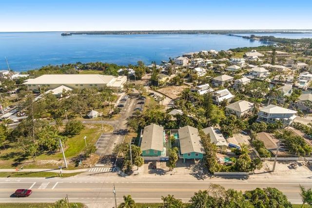 4605 GULF DRIVE B, Holmes Beach, FL 34217