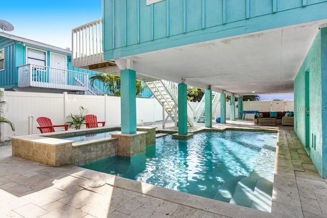 4605 GULF DRIVE B, Holmes Beach, FL 34217