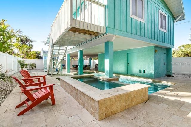 4605 GULF DRIVE B, Holmes Beach, FL 34217