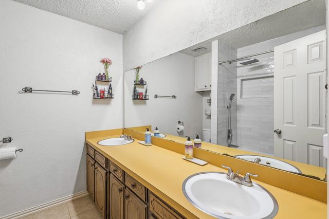 2804 Mintwood Place, Arlington, TX 76016