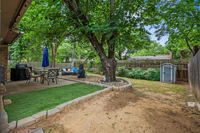2804 Mintwood Place, Arlington, TX 76016